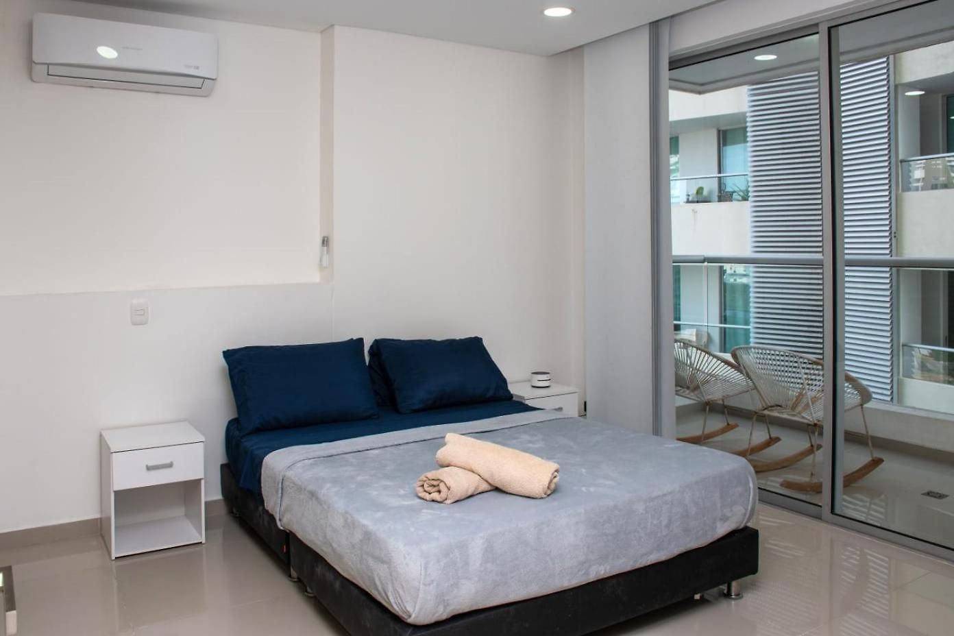 Apartamento Hermoso Con Piscina 1 Cmc66