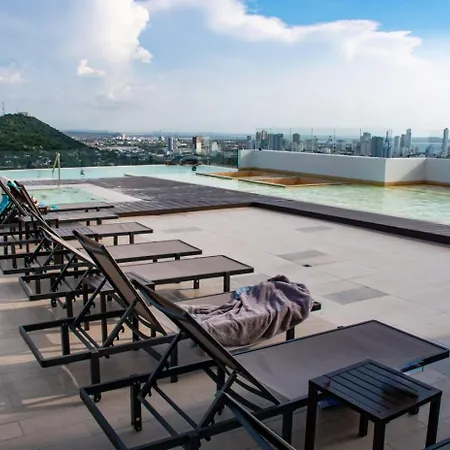 Hermoso Con Piscina 1 Cmc66 Cartagena